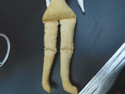 china head blonde nude legs good